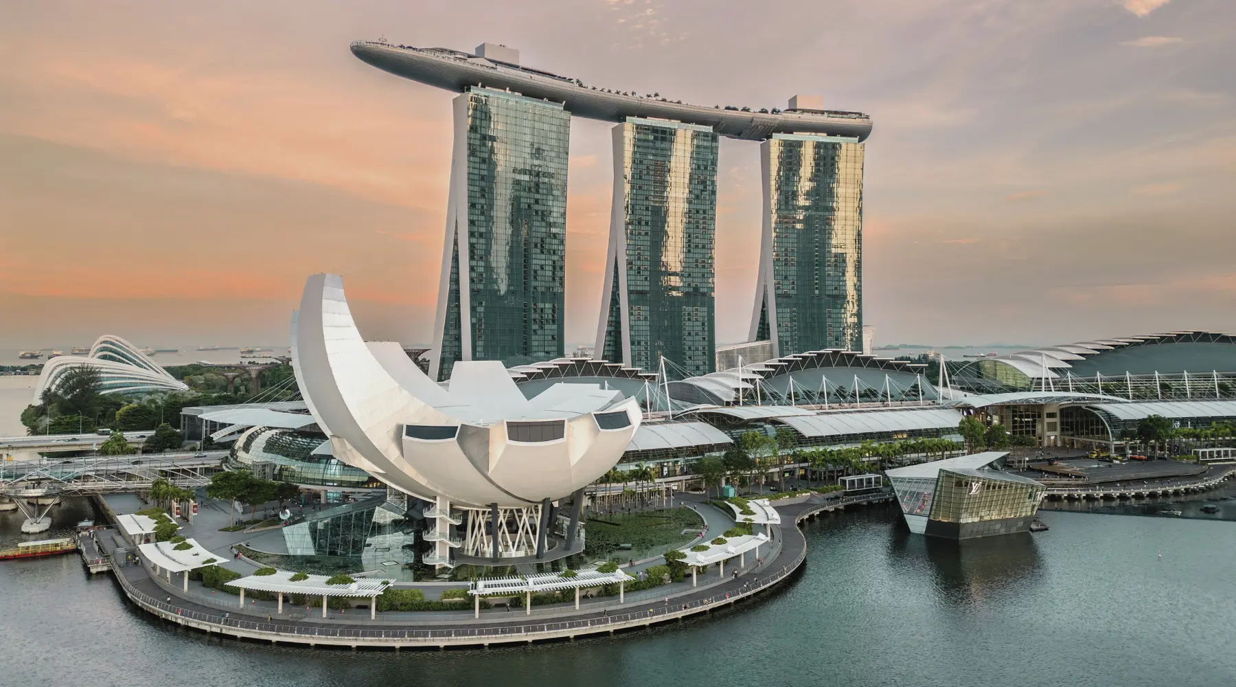 Marina Bay Sands, a popular destination during a city tour in Singapore with SARO.