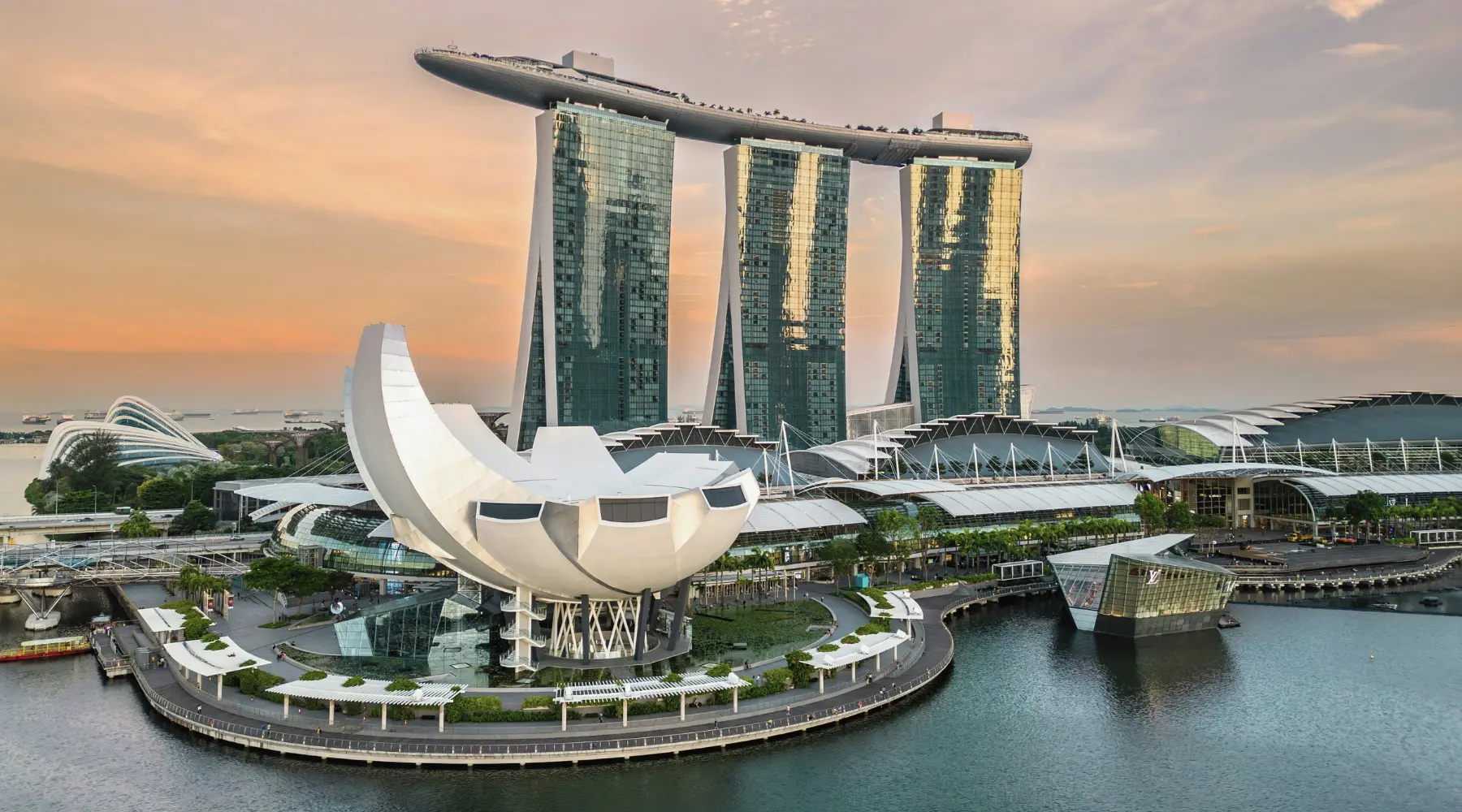 Marina Bay Sands, a popular destination during a city tour in Singapore with SARO.